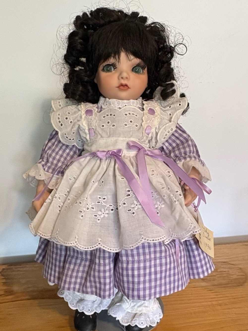 Cuties Handmade Artist Doll Shy Violet by Gloria Davies 1996 “Shy Violet” - Picture 12 of 15